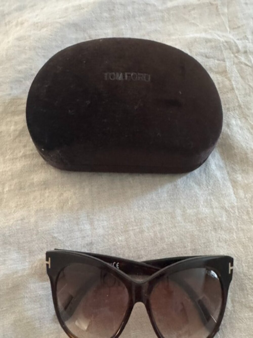 Tom Ford Cat‑Eye Sunglasses – Tortoise Acetate, T‑Temple Detail